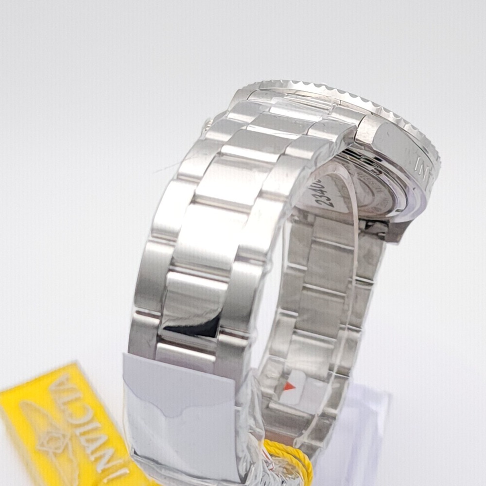 Invicta Pro Diver 50524 Men's Quartz Watch Two Tone Steel Black Bezel 200 m New - Picture 6 of 16
